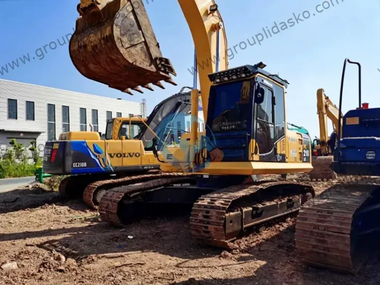 Komatsu PC210-8 d'occasion – Image 4