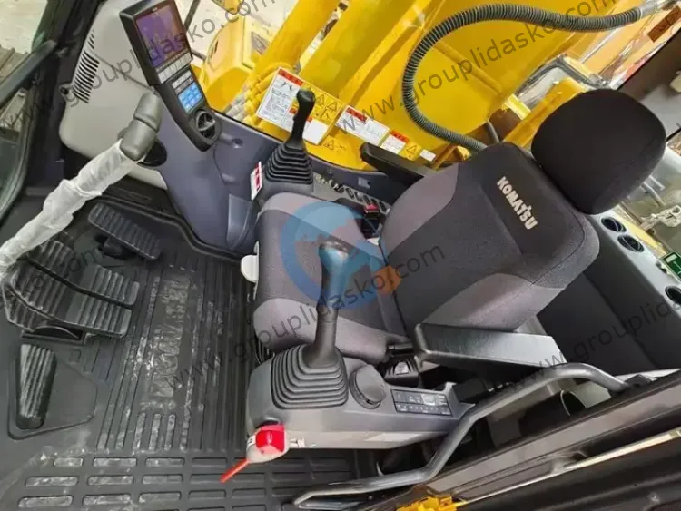 Komatsu PC200-10 d'occasion – Image 4