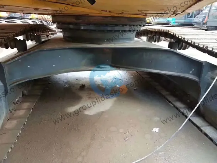 Komatsu PC270-7 d'occasion – Image 4