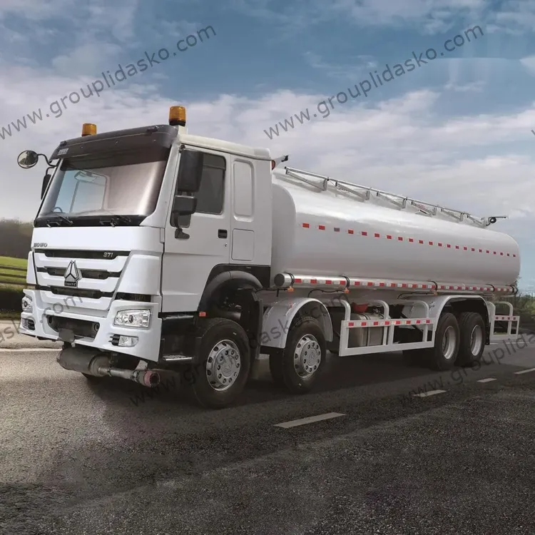 Camion-citerne Howo – Image 2