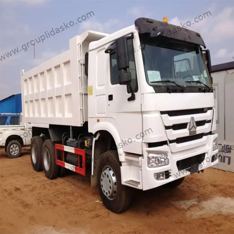 Camion-benne Howo 6×4 d'occasion – Image 2