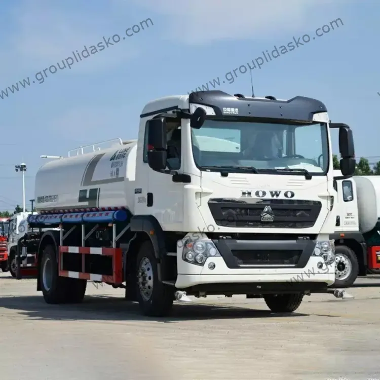 Camion-citerne Howo Tx 6×4 d'occasion