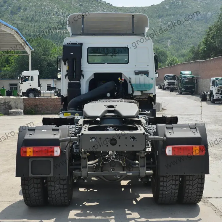 Tracteur Howo 6×4 d'occasion – Image 2