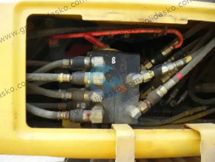 Komatsu PC40MR-3 d’occasion – Image 7