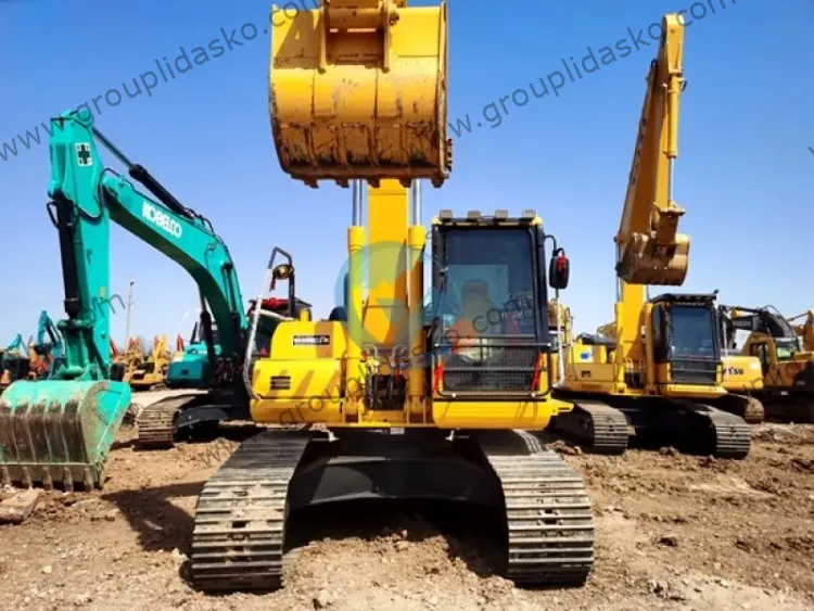 Komatsu PC200-8 d'occasion – Image 3