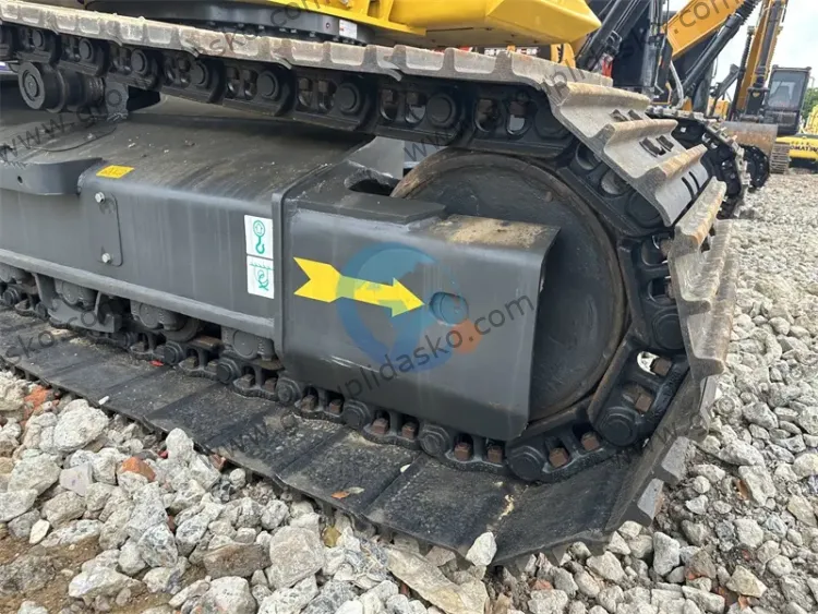 Komatsu PC240-8 d'occasion – Image 5