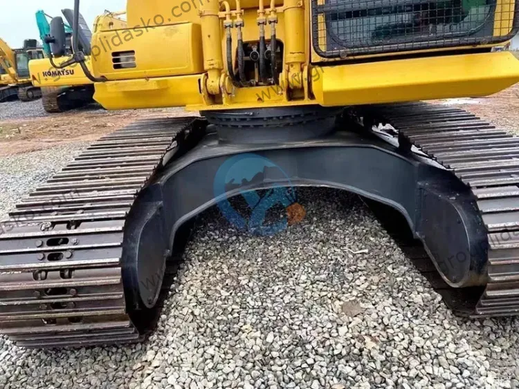 Komatsu PC200-8MO usagé – Image 7