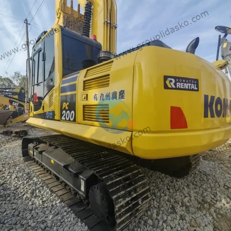 Komatsu PC200-8 d’occasion – Image 10